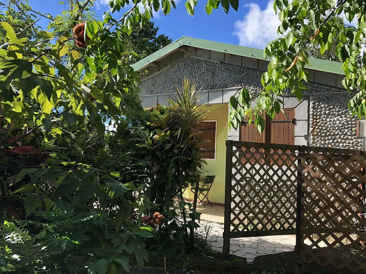 Villa Les Nids De Belle Eau Capesterre-Belle-Eau Ferienhaus